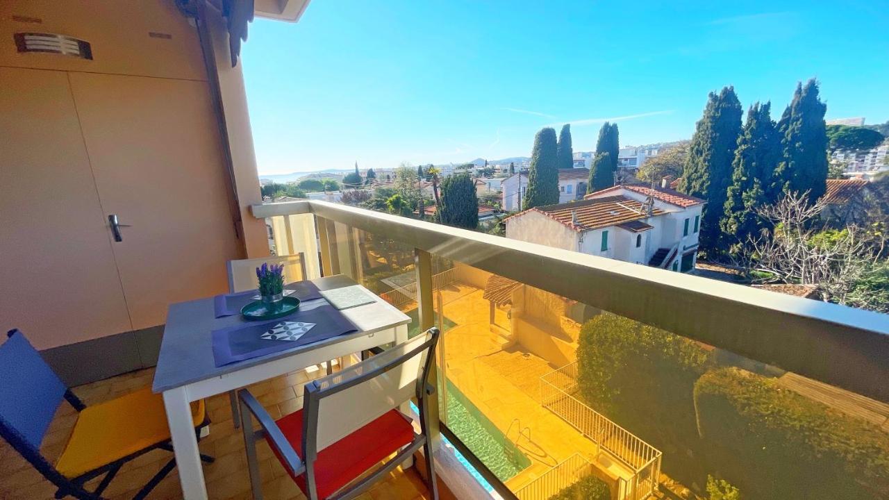 Eden Beach Cagnes-sur-Mer Exterior photo